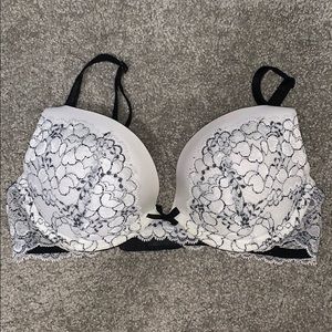 Victoria’s Secret Dream Angels Push Up Bra